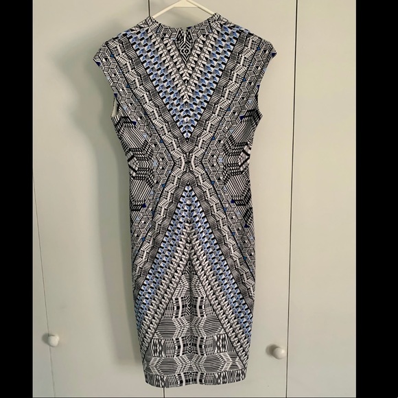 SOLD White House Black Market Cap-Sleeve Geo Printed Sheath Dress Size 2P (NWOT) - Picture 2 of 5